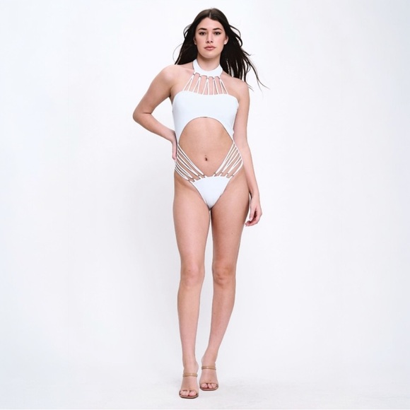 Multi String Seductive Monokini - Picture 6 of 7